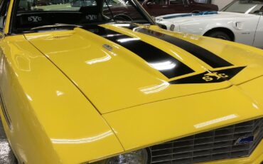 Chevrolet-Camaro-Yenko-replica-1969-13