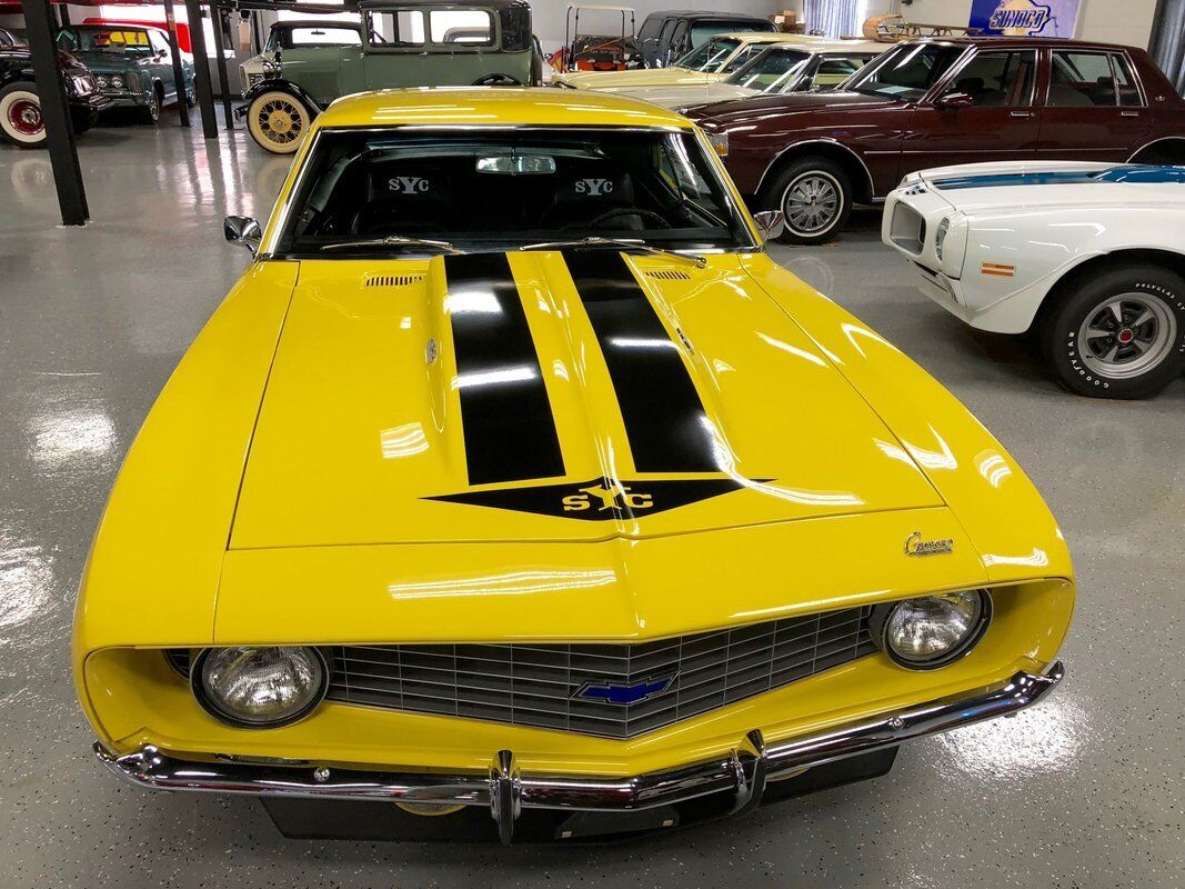 Chevrolet-Camaro-Yenko-replica-1969-2
