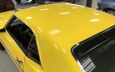 Chevrolet-Camaro-Yenko-replica-1969-20