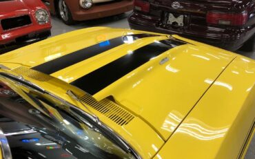 Chevrolet-Camaro-Yenko-replica-1969-22