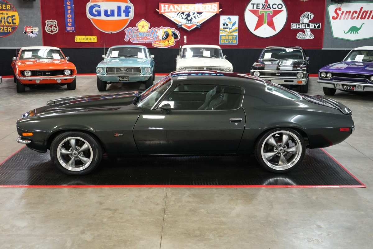 Chevrolet-Camaro-Z28-Style-1973-Coupe-10