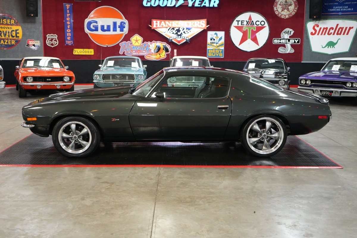 Chevrolet-Camaro-Z28-Style-1973-Coupe-2