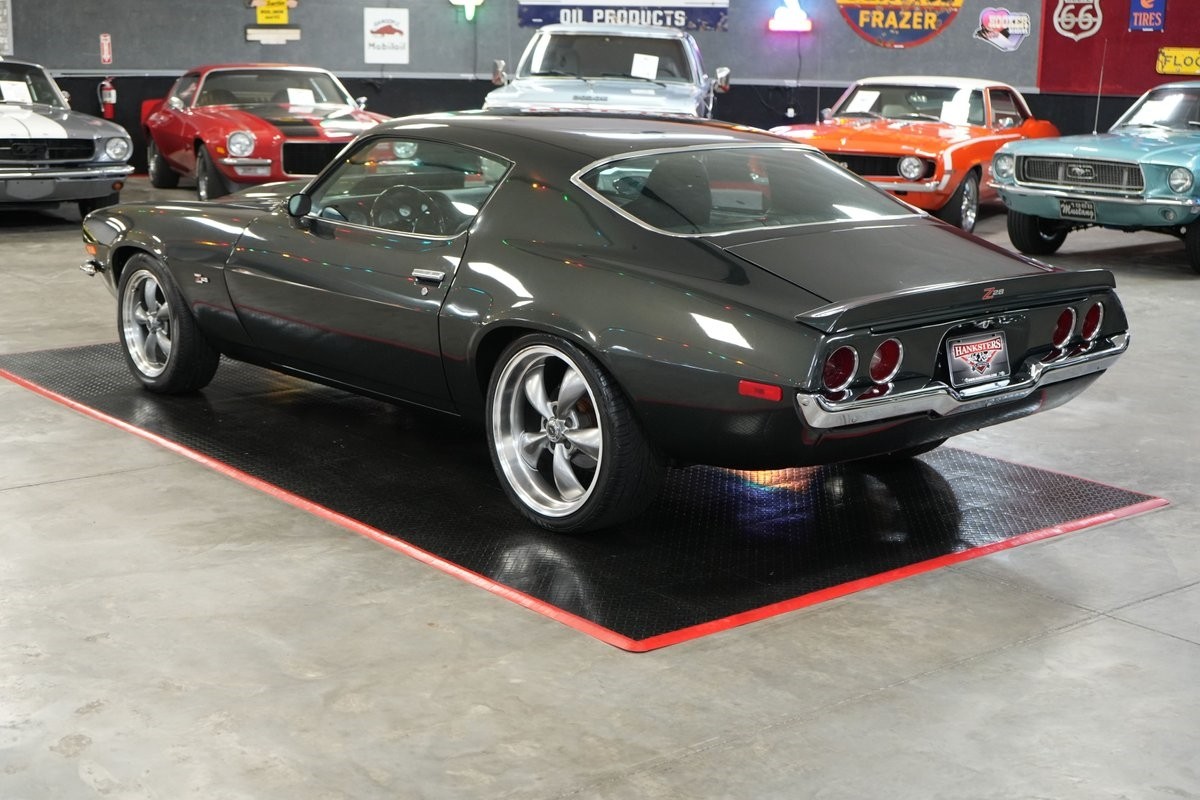 Chevrolet-Camaro-Z28-Style-1973-Coupe-3