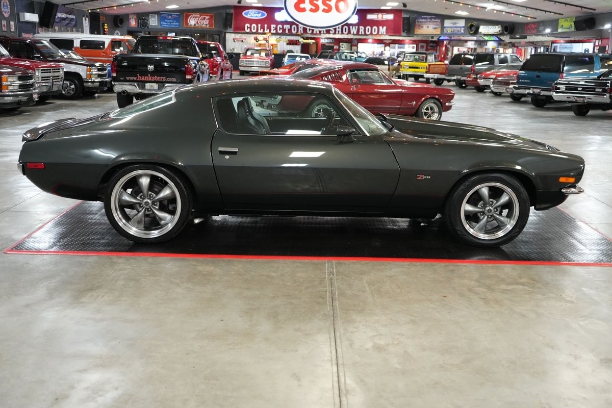 Chevrolet-Camaro-Z28-Style-1973-Coupe-6
