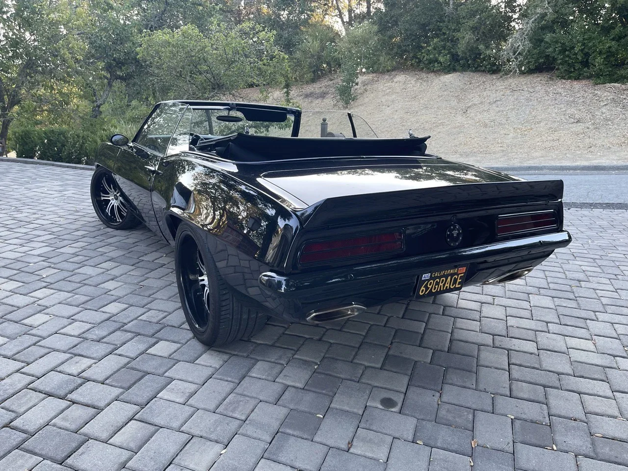 Chevrolet-Camaro-convertible-1969-Black-Black-3