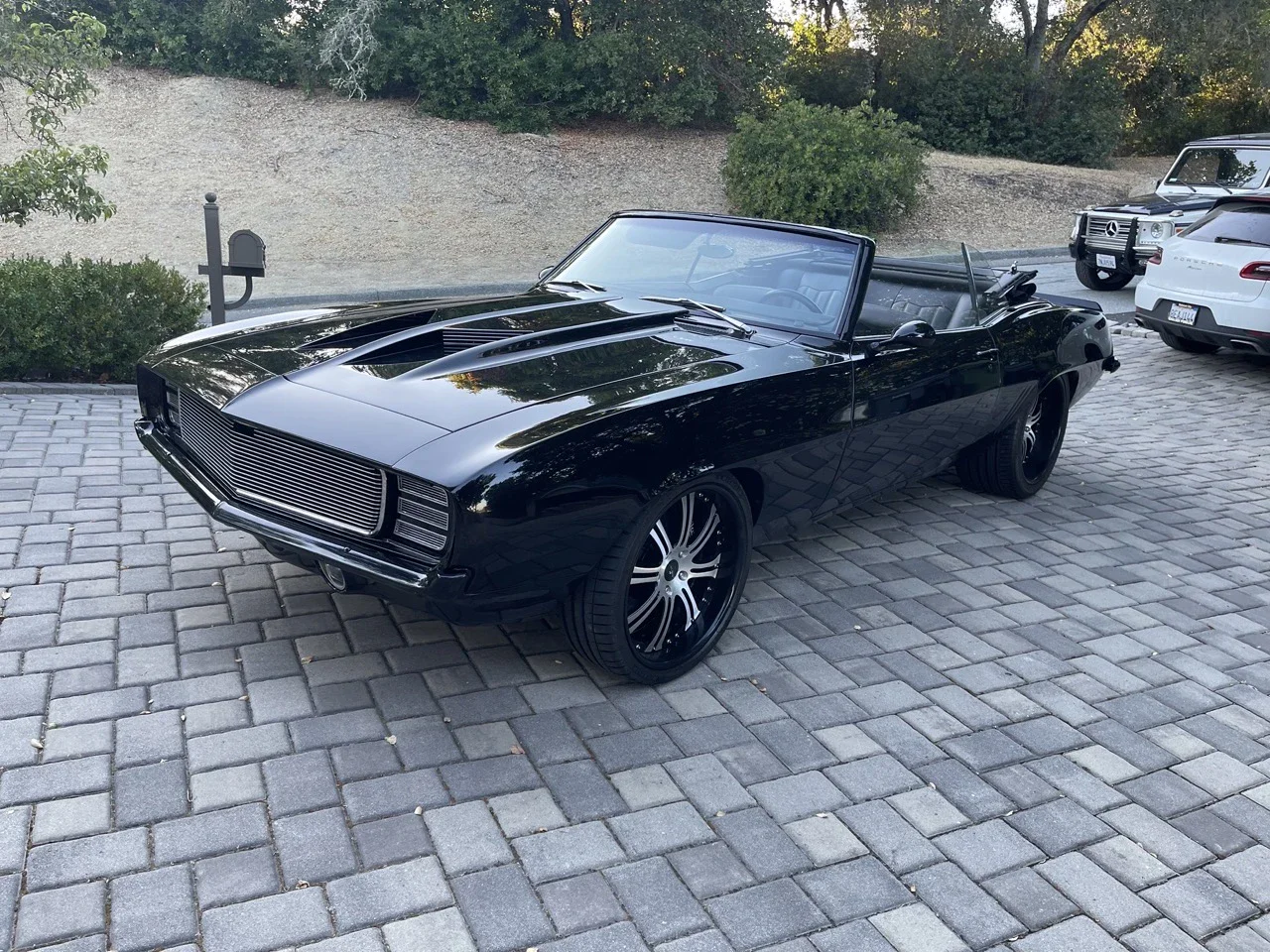 Chevrolet-Camaro-convertible-1969-Black-Black