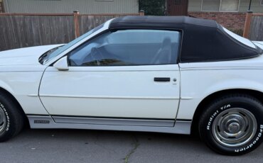 Chevrolet-Camaro-convertible-1988-White-Black-12