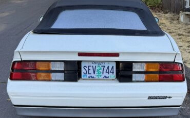 Chevrolet-Camaro-convertible-1988-White-Black-14