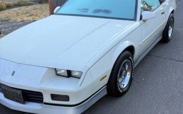 Chevrolet-Camaro-convertible-1988-White-Black-8