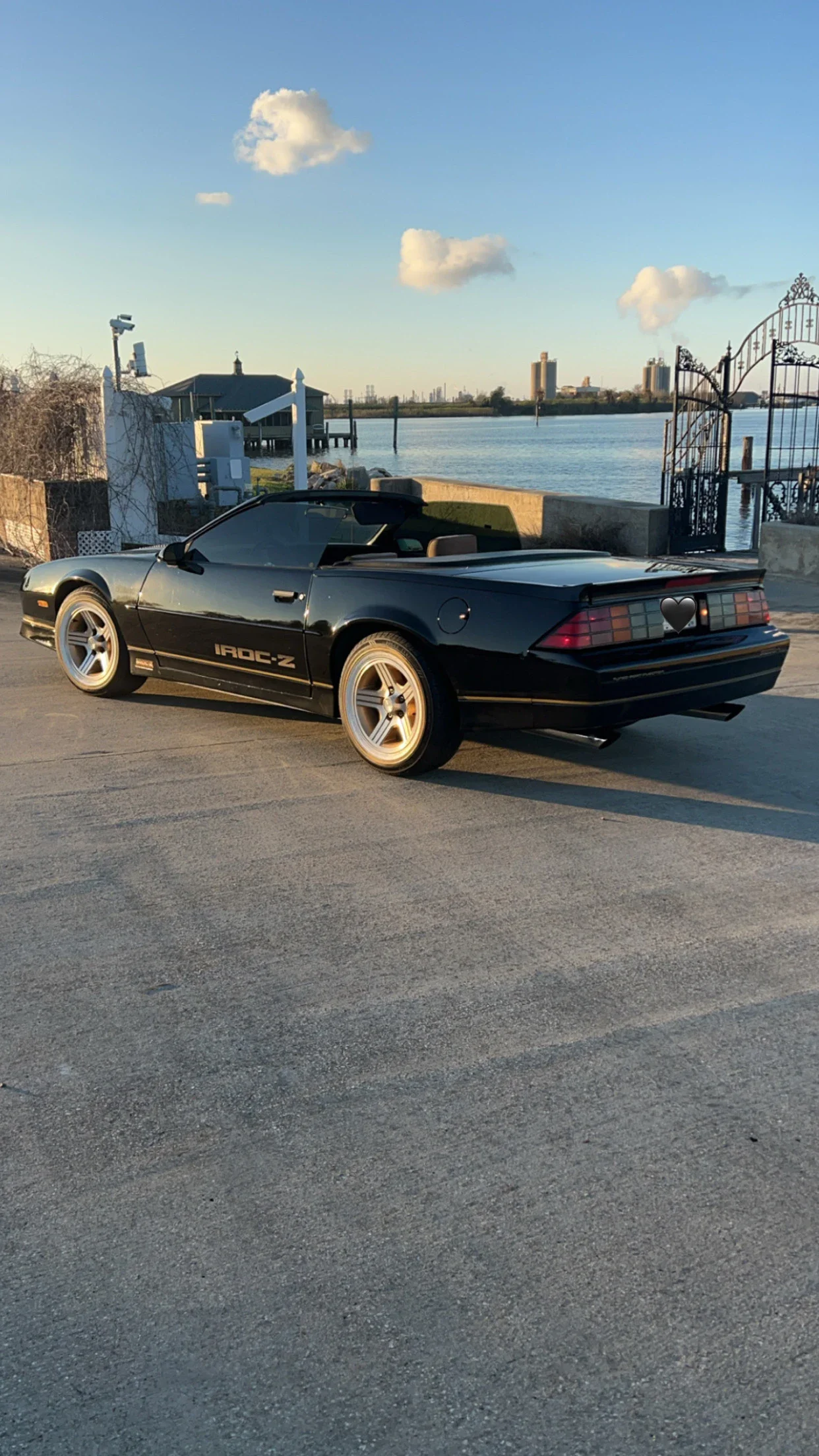 Chevrolet-Camaro-convertible-1989-Black-Beige-10