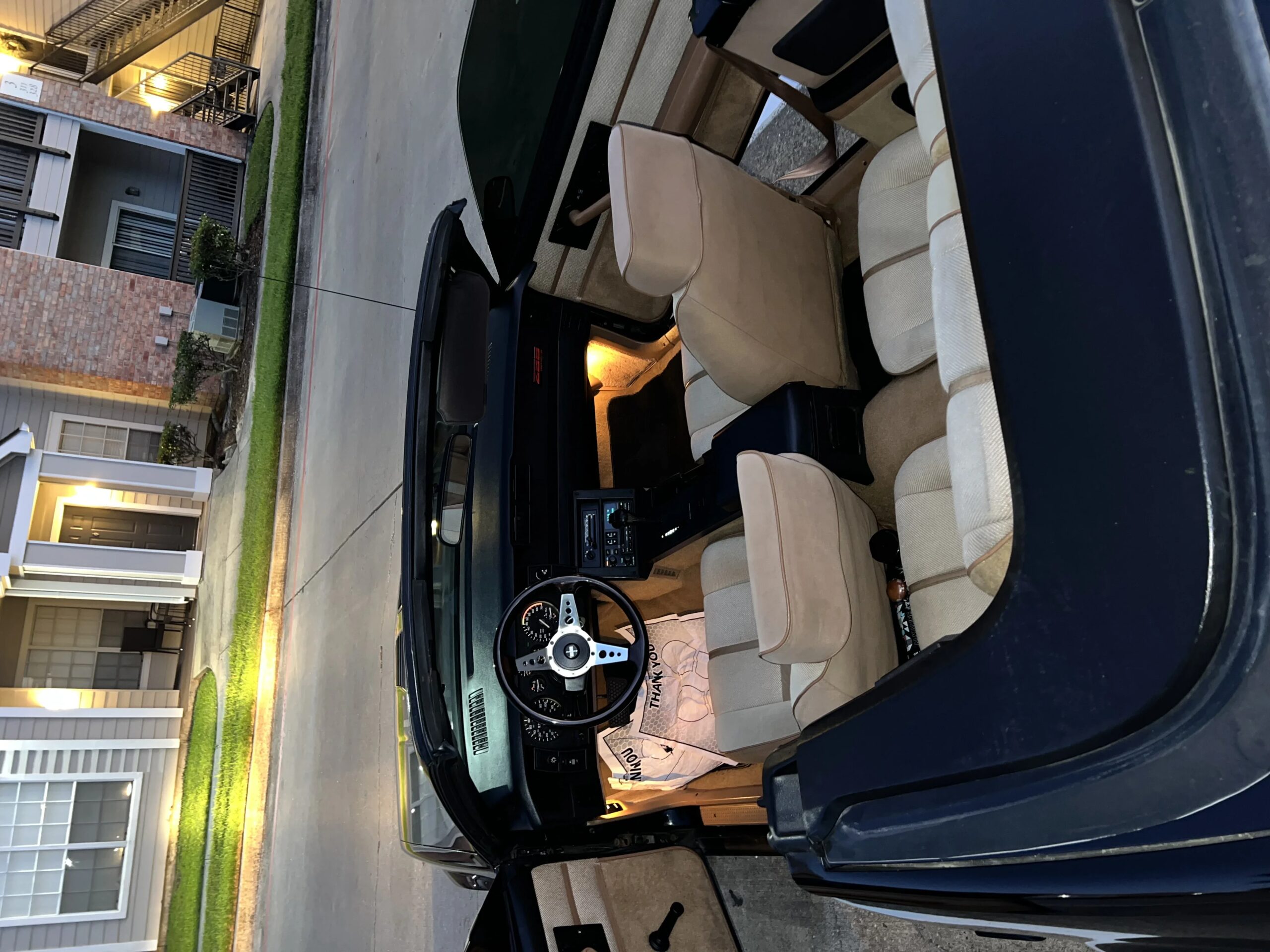 Chevrolet-Camaro-convertible-1989-Black-Beige-18