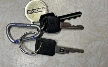 Chevrolet-Camaro-convertible-1989-Black-Beige-29