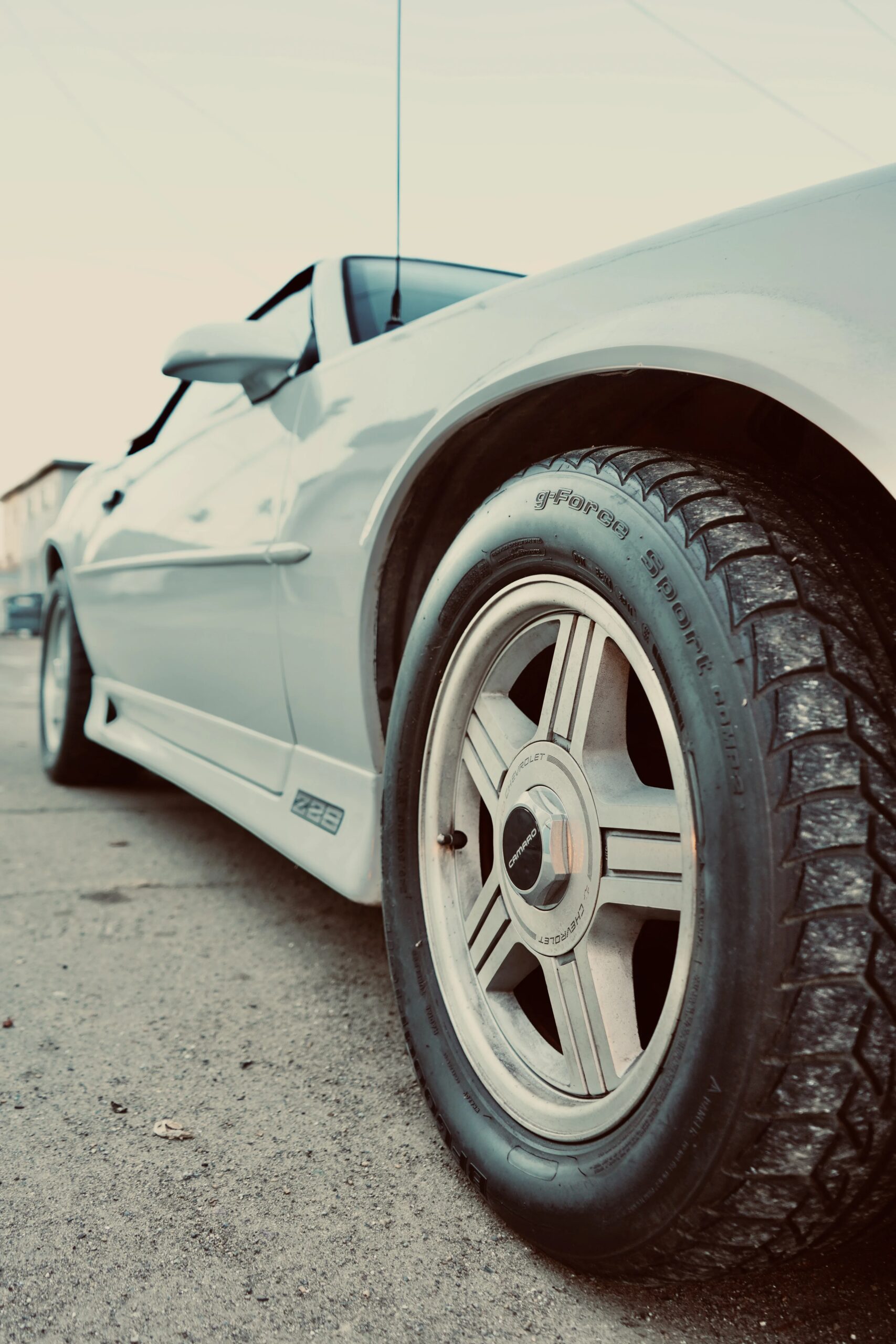 Chevrolet-Camaro-convertible-1991-White-Blue-1
