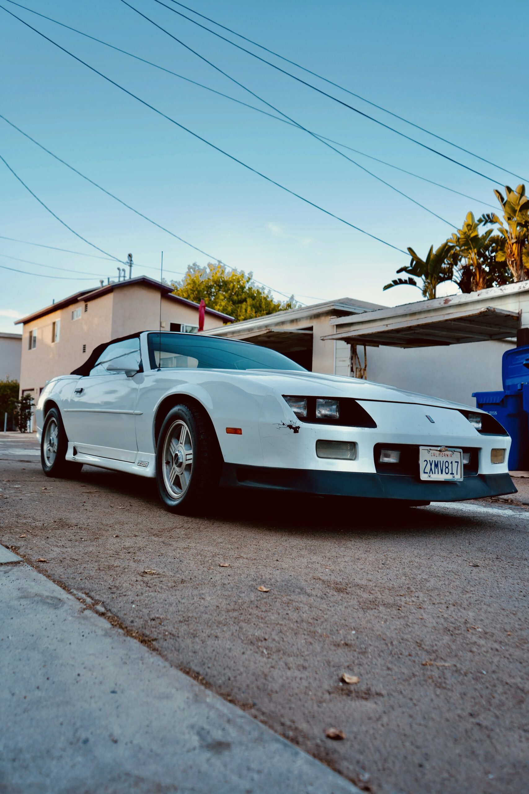 Chevrolet-Camaro-convertible-1991-White-Blue-5