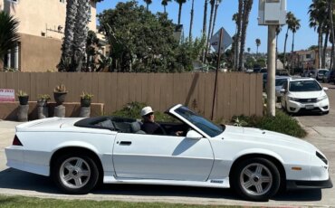 Chevrolet-Camaro-convertible-1991-White-Blue-6
