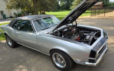 Chevrolet-Camaro-coupe-1968-Silver-Black-16