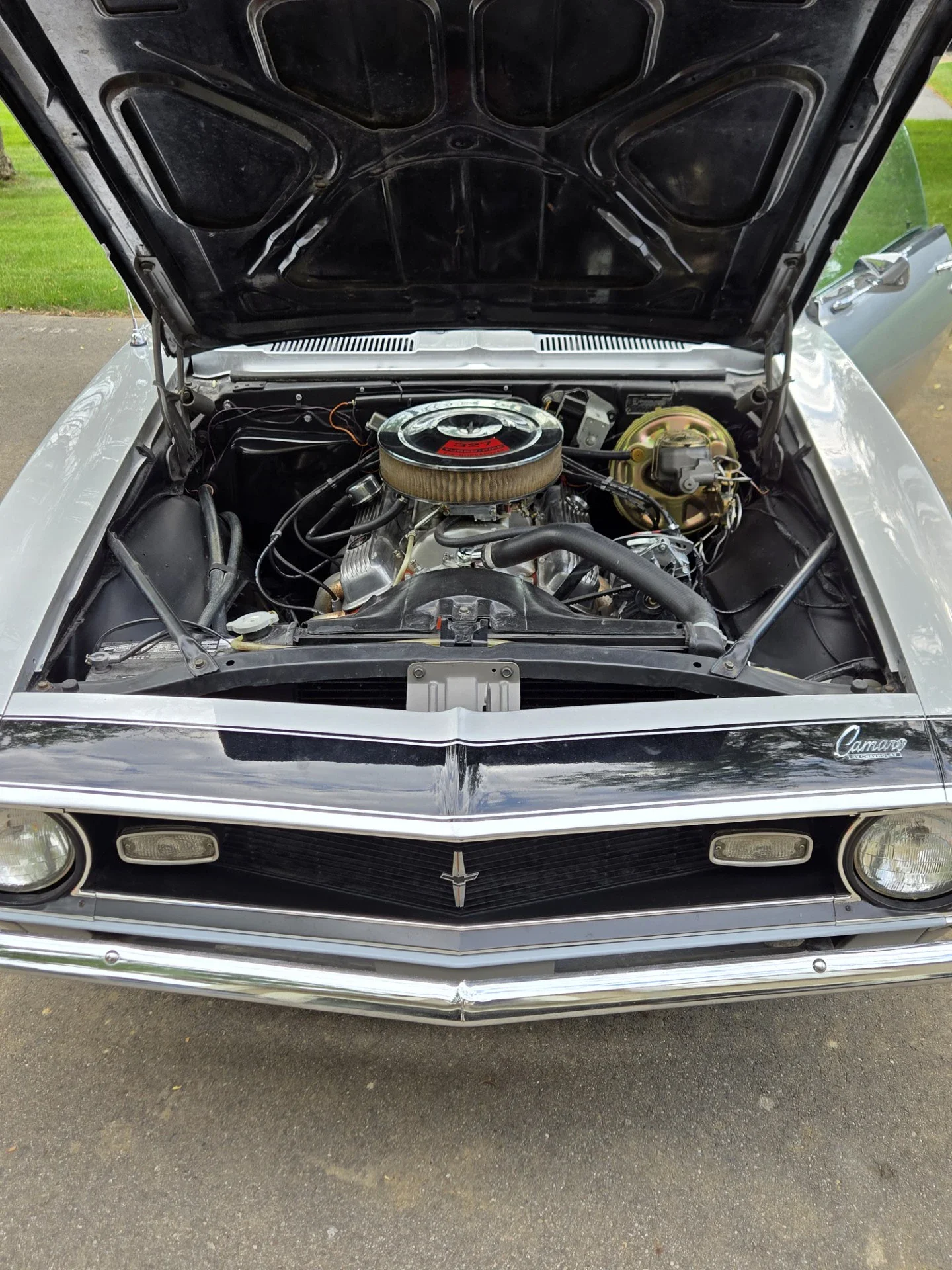 Chevrolet-Camaro-coupe-1968-Silver-Black-4
