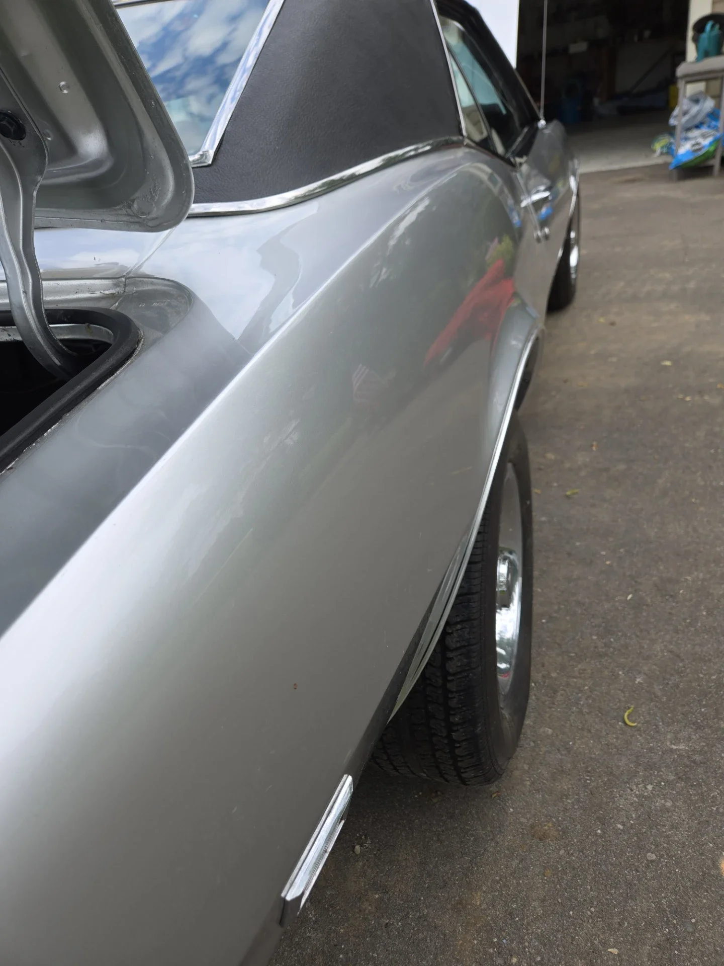 Chevrolet-Camaro-coupe-1968-Silver-Black-8