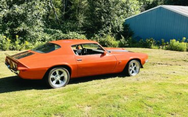 Chevrolet-Camaro-coupe-1970-Orange-Black-4