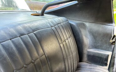 Chevrolet-Camaro-coupe-1972-Silver-Black-13