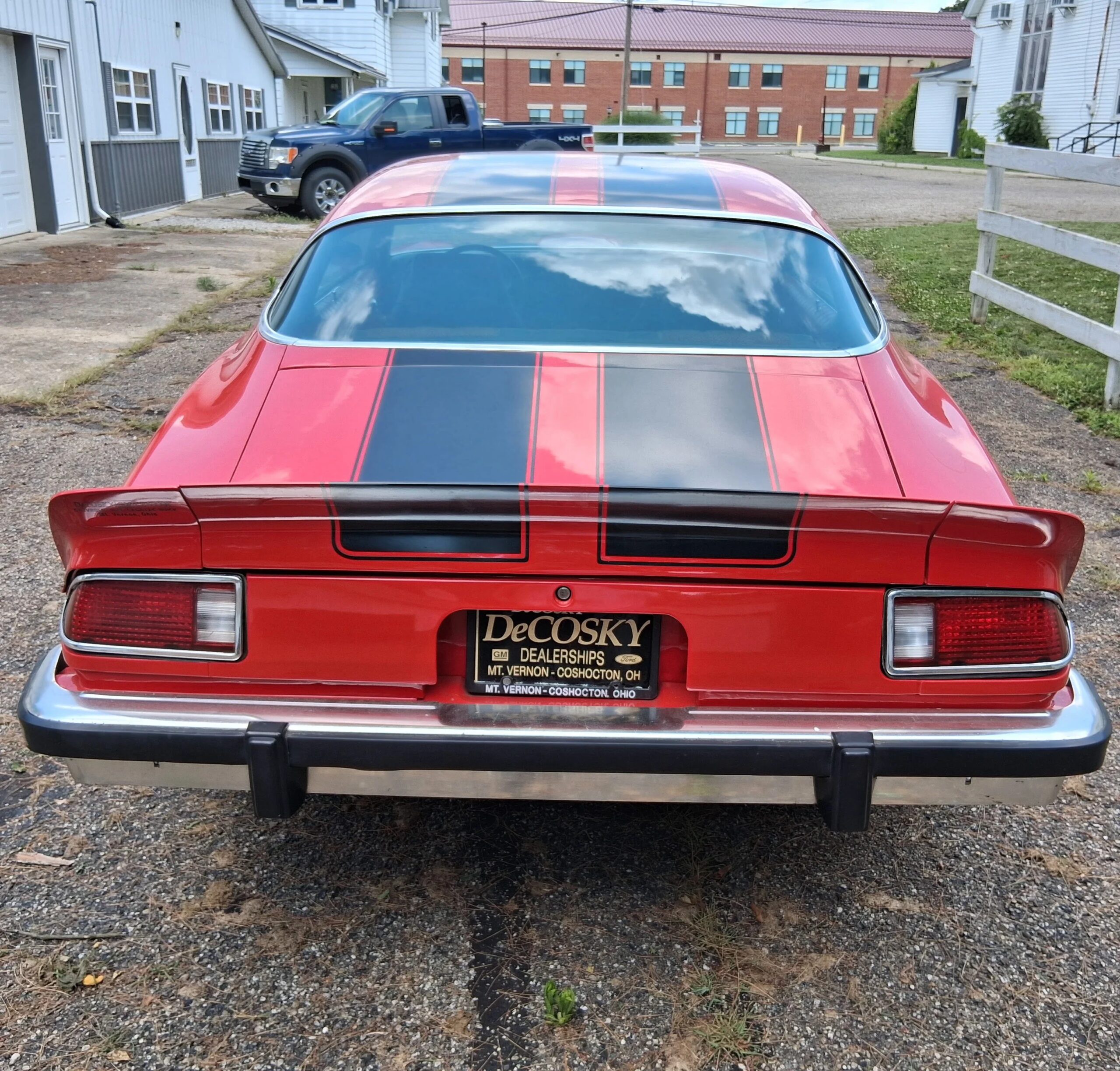 Chevrolet-Camaro-coupe-1976-Red-Black-1