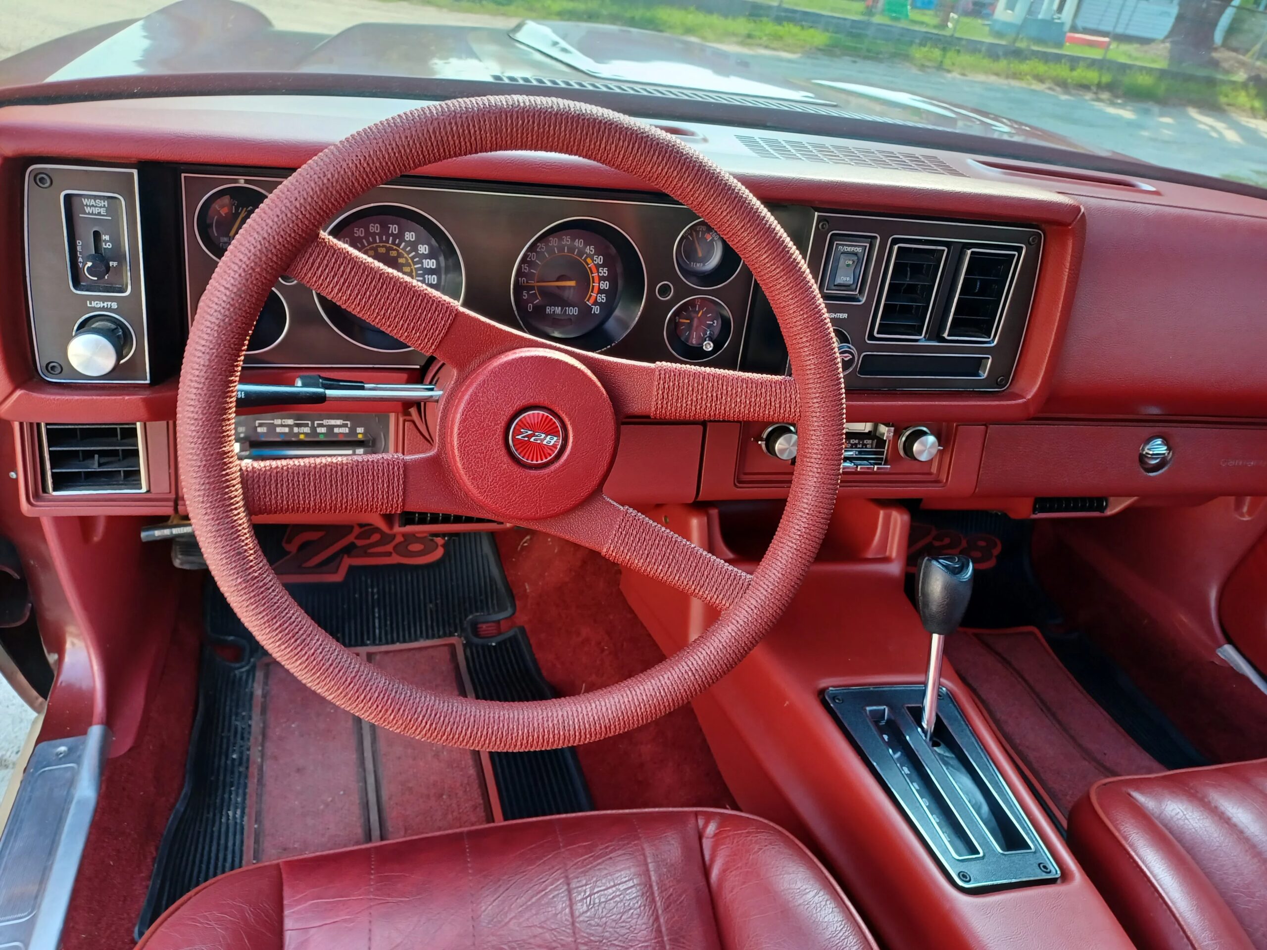 Chevrolet-Camaro-coupe-1979-Other-Red-17