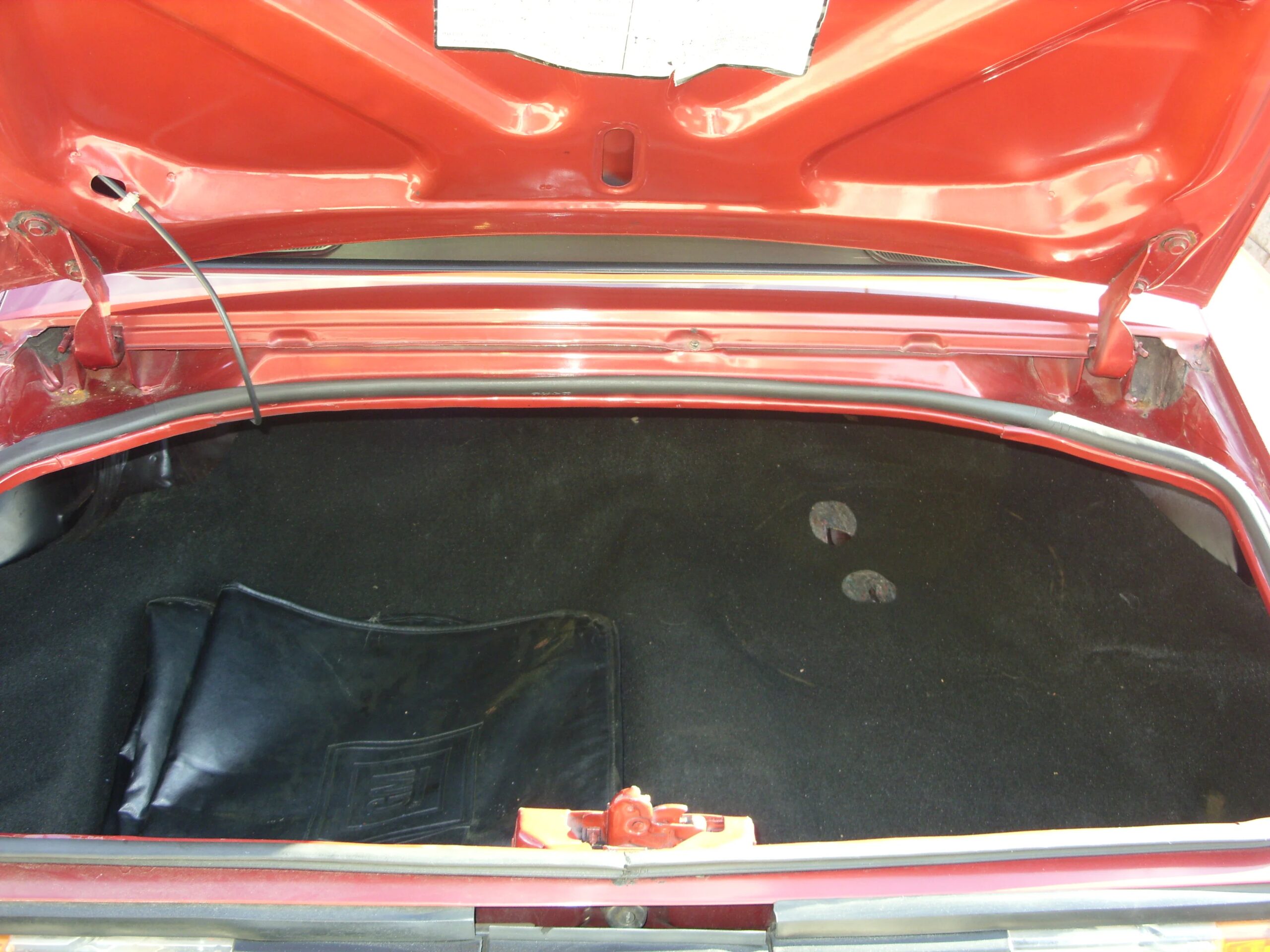 Chevrolet-Camaro-coupe-1979-Other-Red-5
