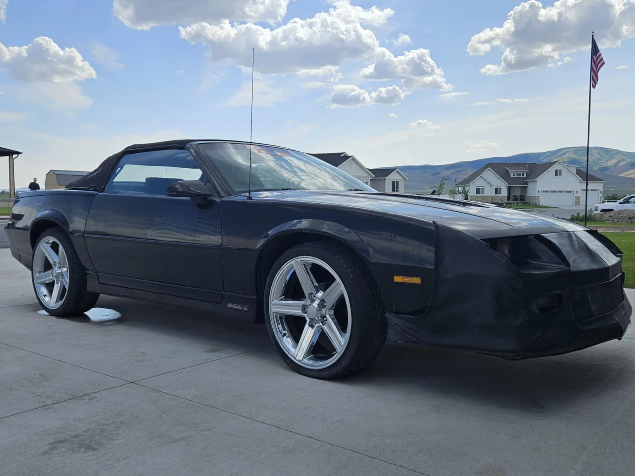 Chevrolet-Camaro-iroc-z-convertible-1989-Black-Black-7