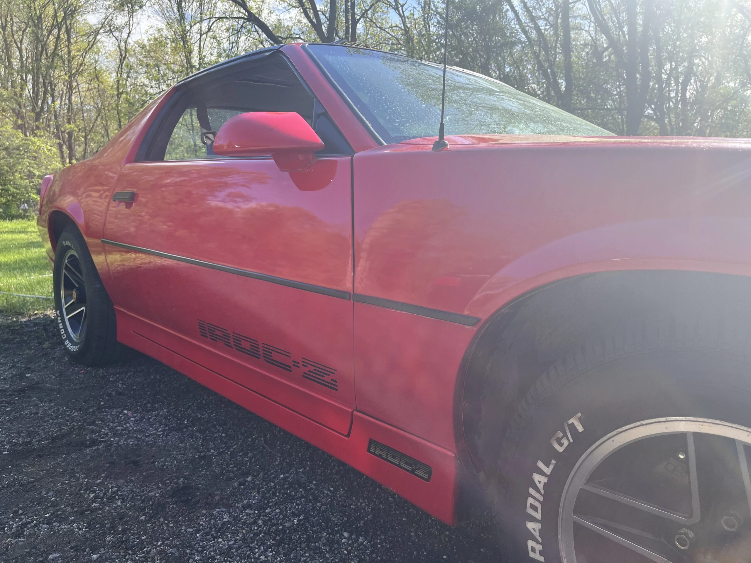 Chevrolet-Camaro-iroc-z-coupe-1985-Red-Black-15