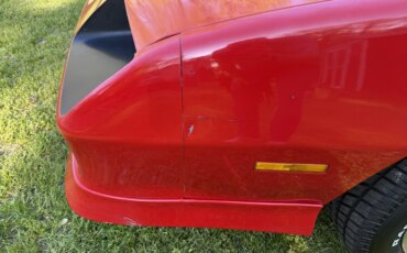 Chevrolet-Camaro-iroc-z-coupe-1985-Red-Black-22