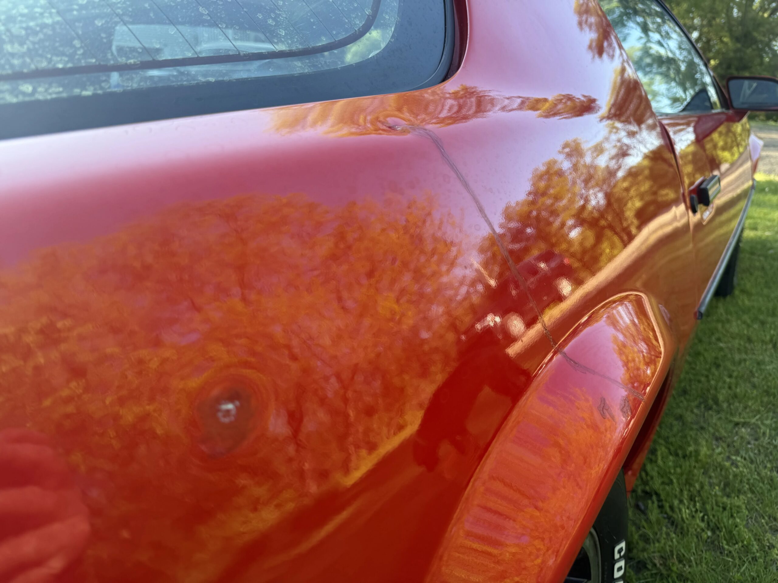 Chevrolet-Camaro-iroc-z-coupe-1985-Red-Black-24