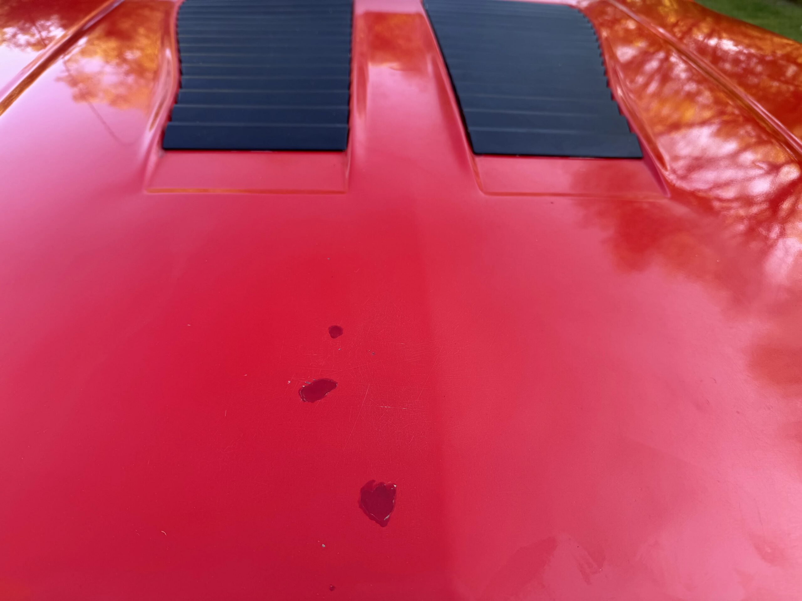 Chevrolet-Camaro-iroc-z-coupe-1985-Red-Black-25