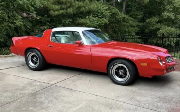 Chevrolet-Camaro-lt-coupe-1978-Red-White-7