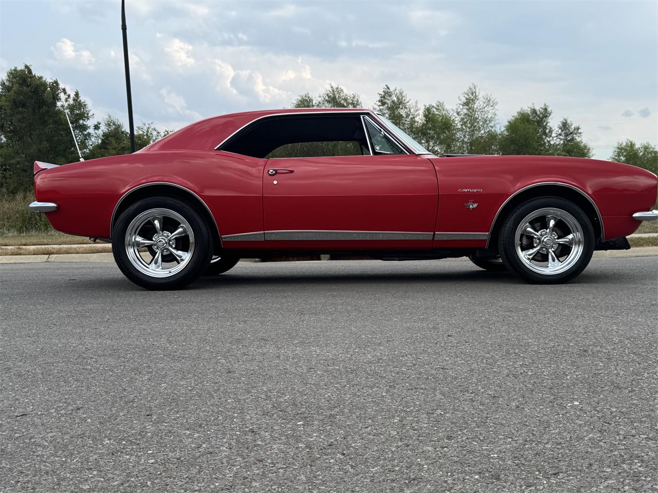 Chevrolet-Camaro-rs-1967-Bolero-Red-Black-Deluxe-12