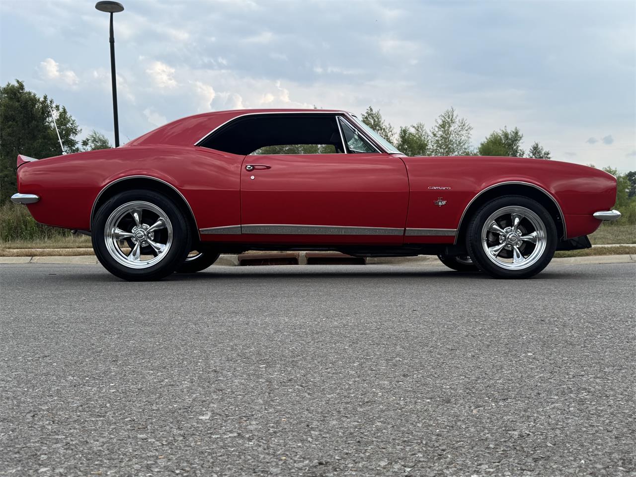 Chevrolet-Camaro-rs-1967-Bolero-Red-Black-Deluxe-2