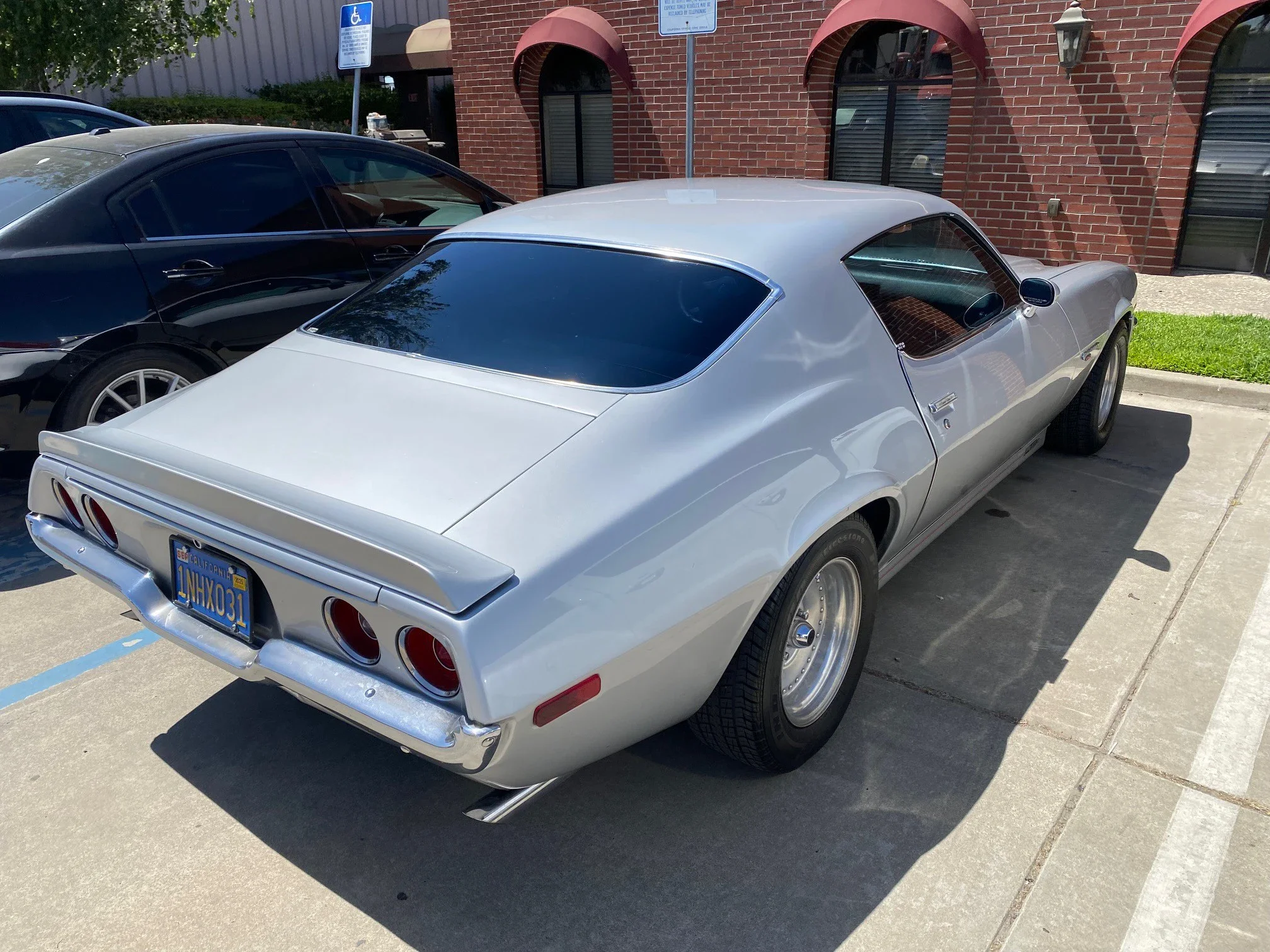 Chevrolet-Camaro-rs-1971-Silver-Black-4