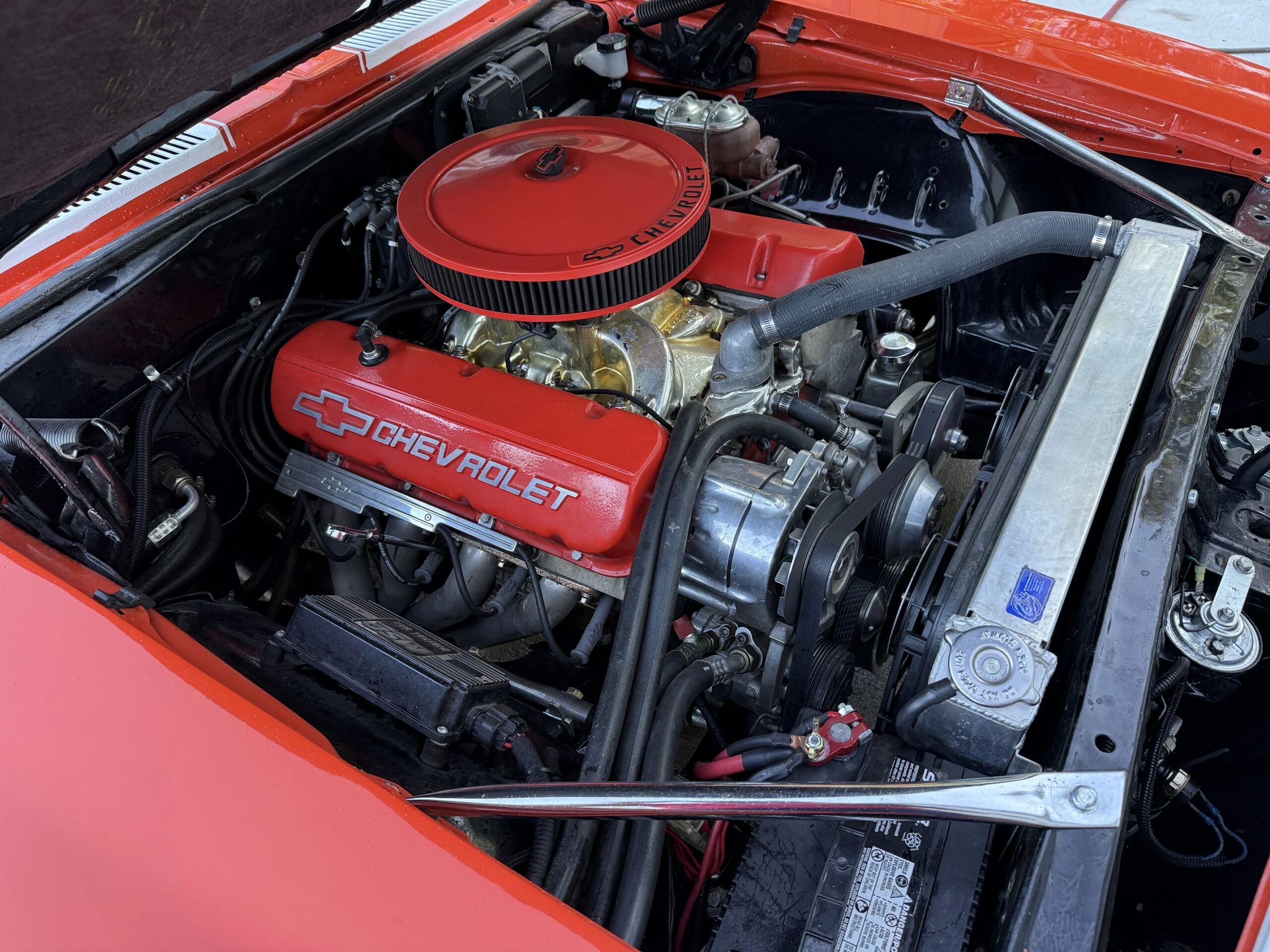 Chevrolet-Camaro-rs-coupe-1969-Orange-White-25