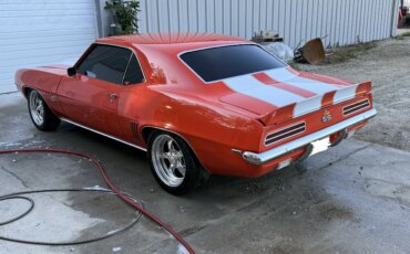 Chevrolet-Camaro-rs-coupe-1969-Orange-White-5