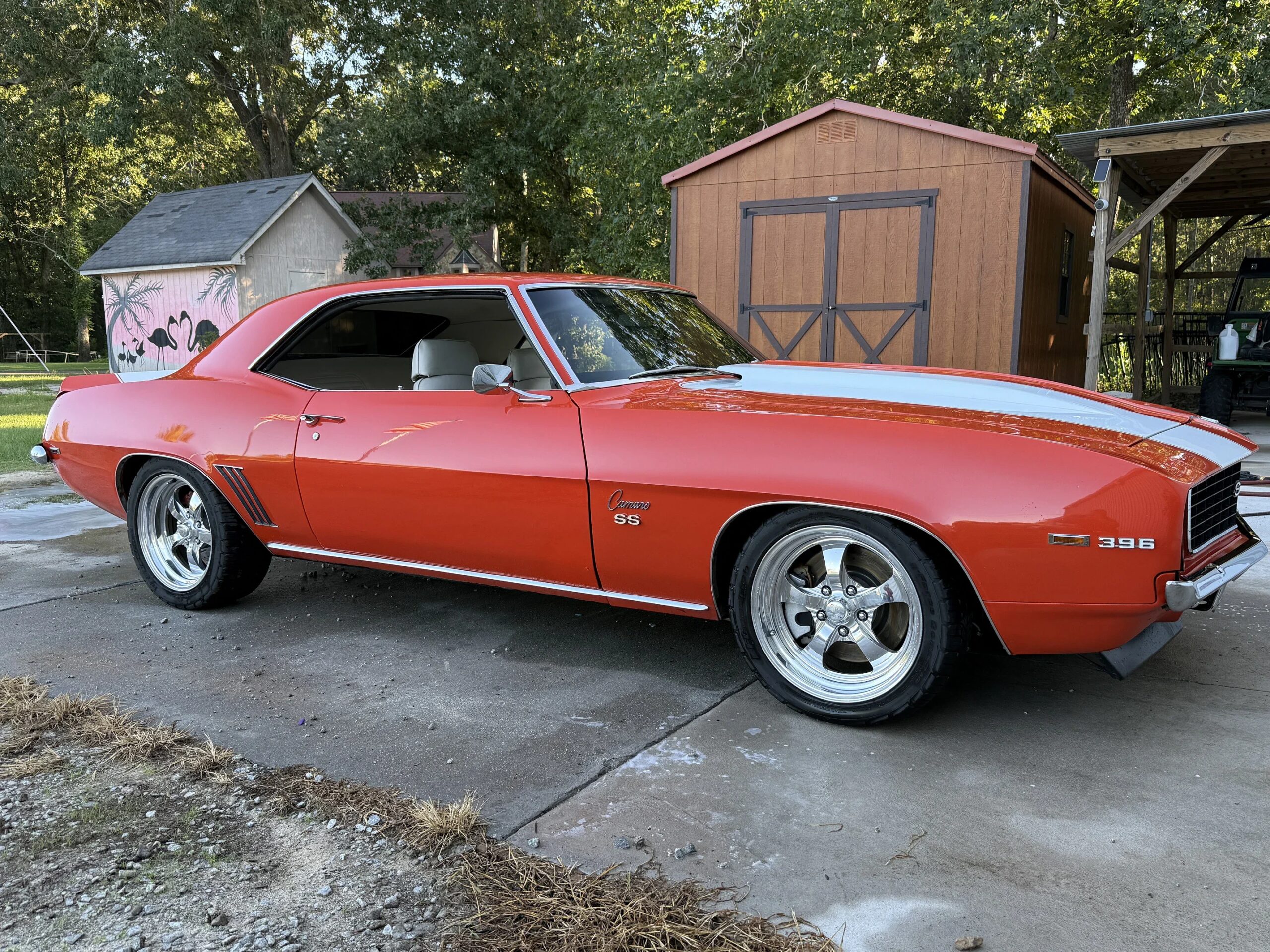 Chevrolet-Camaro-rs-coupe-1969-Orange-White-8