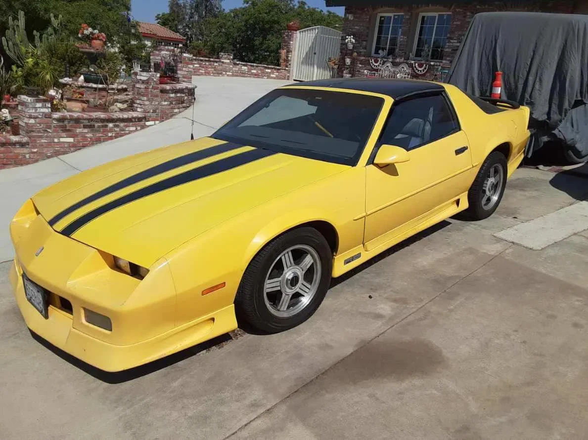 Chevrolet-Camaro-rs-coupe-1991-Yellow-Black-6