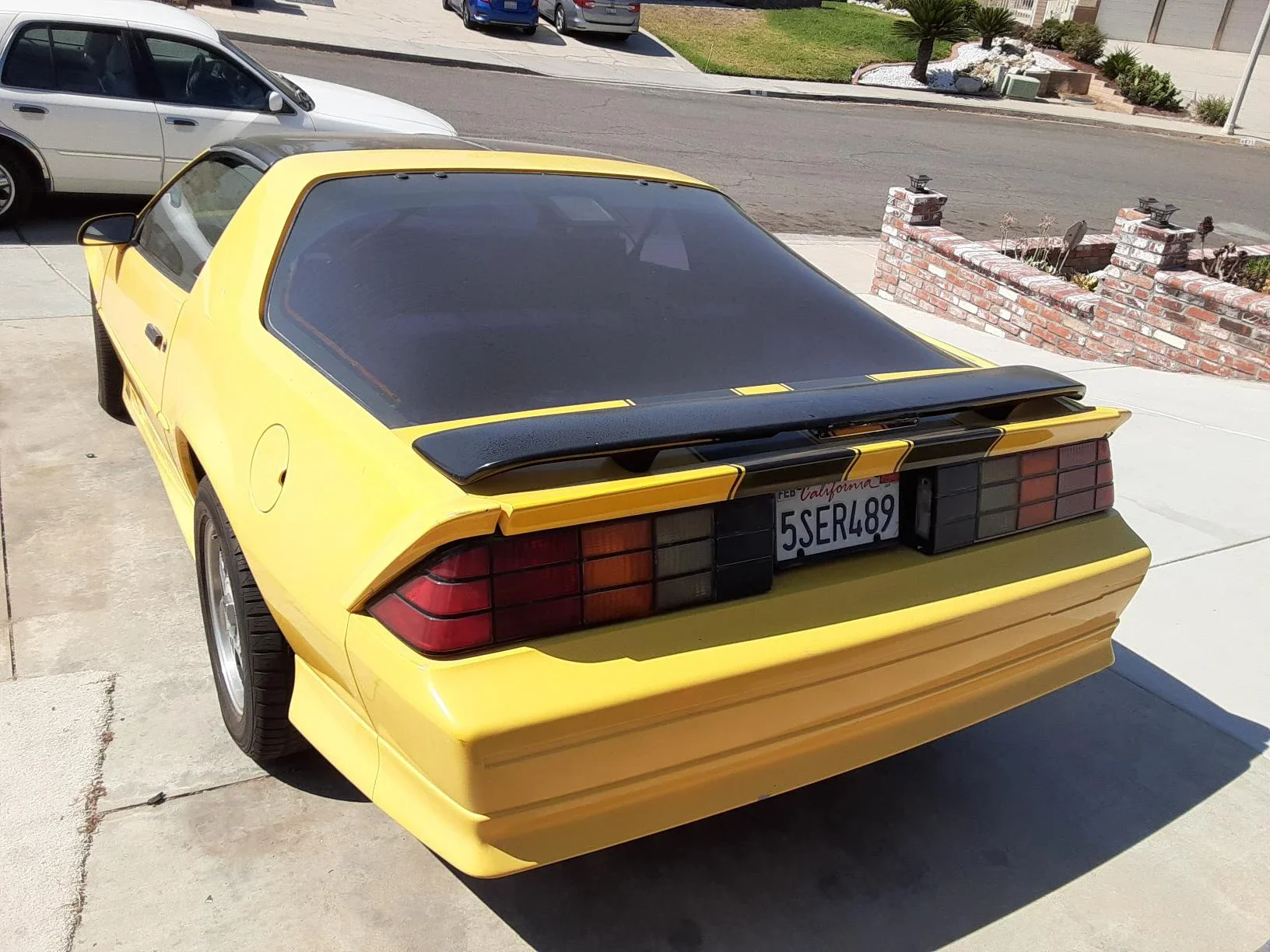 Chevrolet-Camaro-rs-coupe-1991-Yellow-Black-7