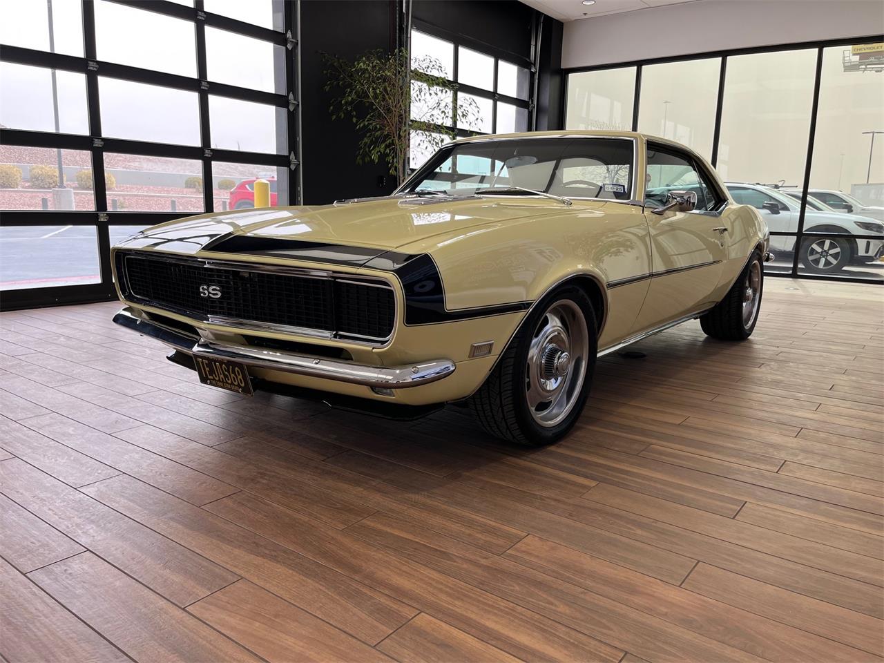 Chevrolet-Camaro-ss-1968-Yellow-Black-10