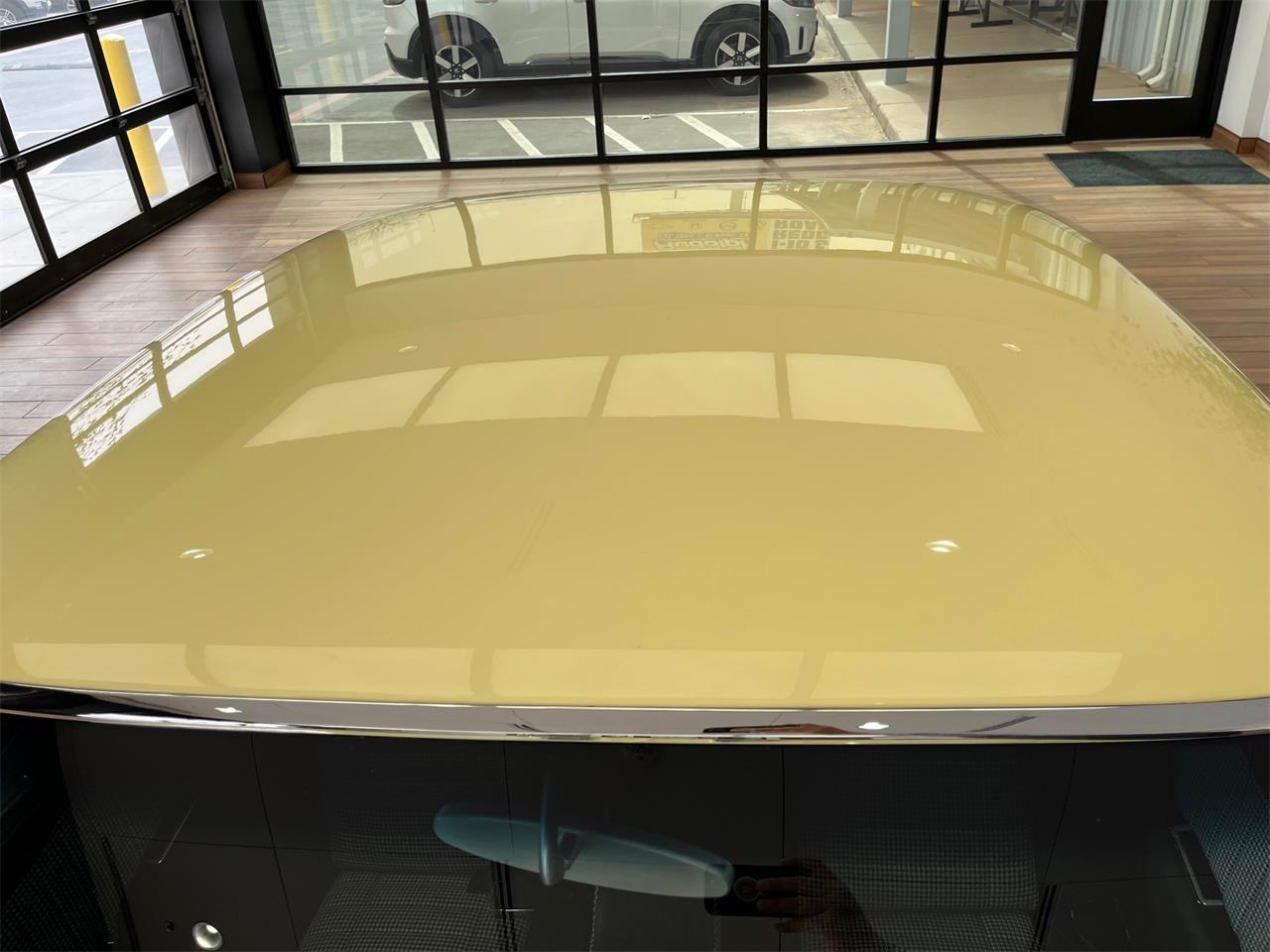 Chevrolet-Camaro-ss-1968-Yellow-Black-28