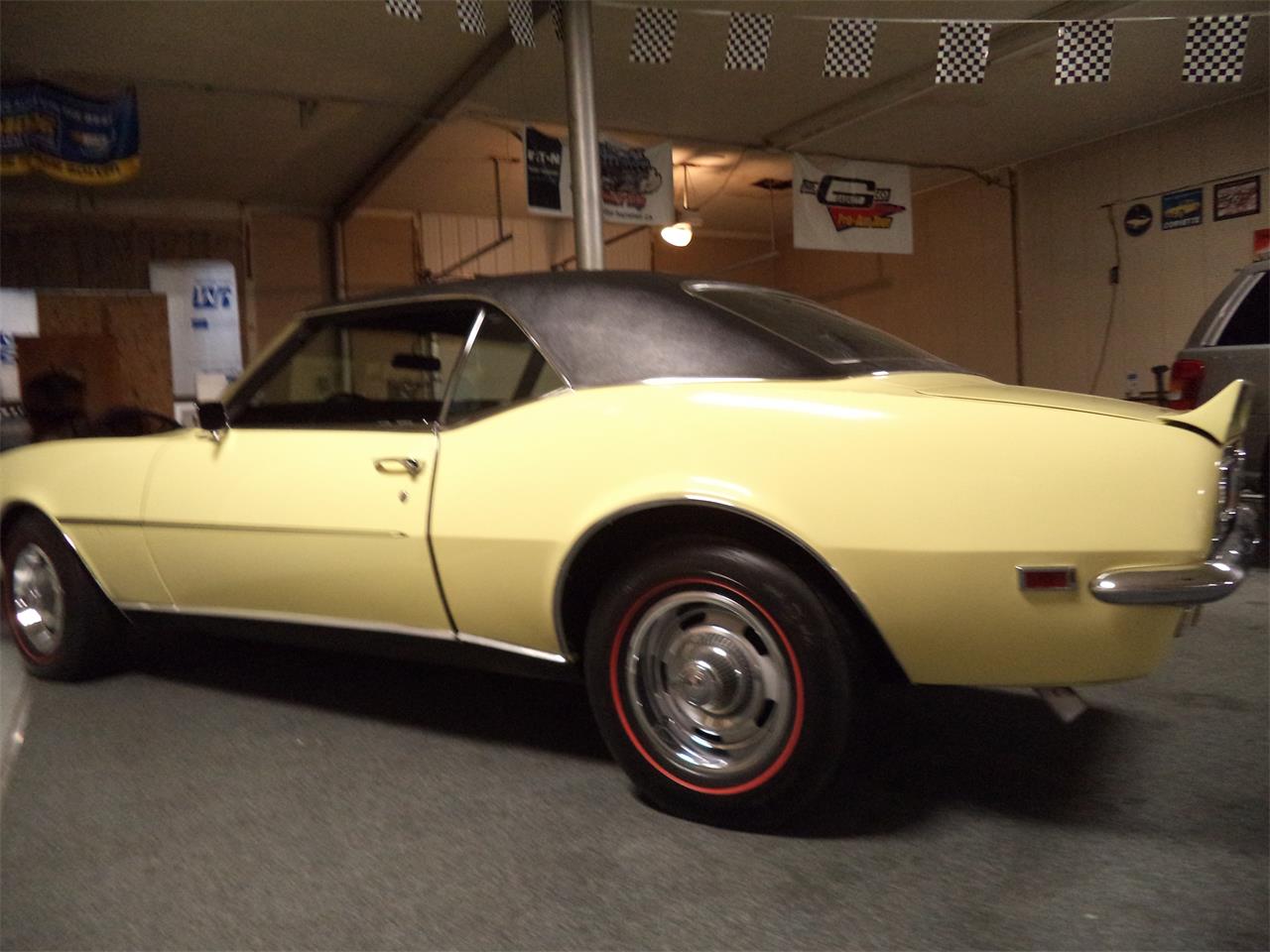 Chevrolet-Camaro-ss-1968-Yellow-Houndstooth-3