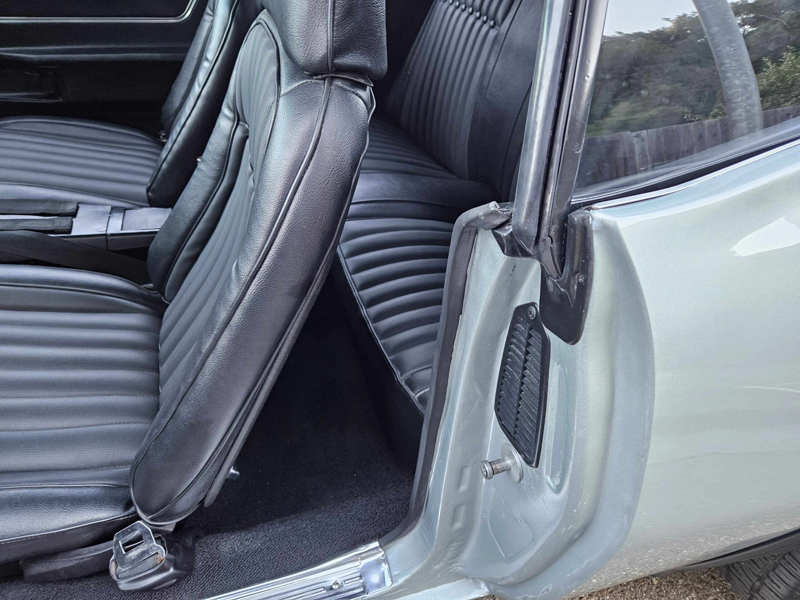 Chevrolet-Camaro-ss-1969-Silver-Black-11