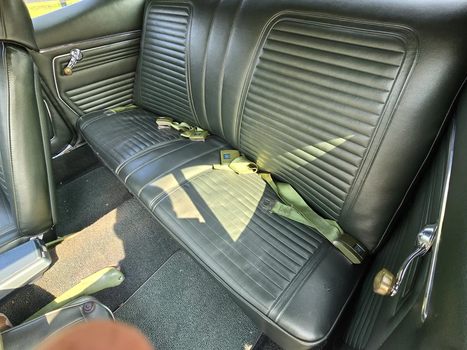Chevrolet-Camaro-ss-coupe-1969-Green-Green-13