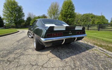 Chevrolet-Camaro-ss-coupe-1969-Green-Green-5