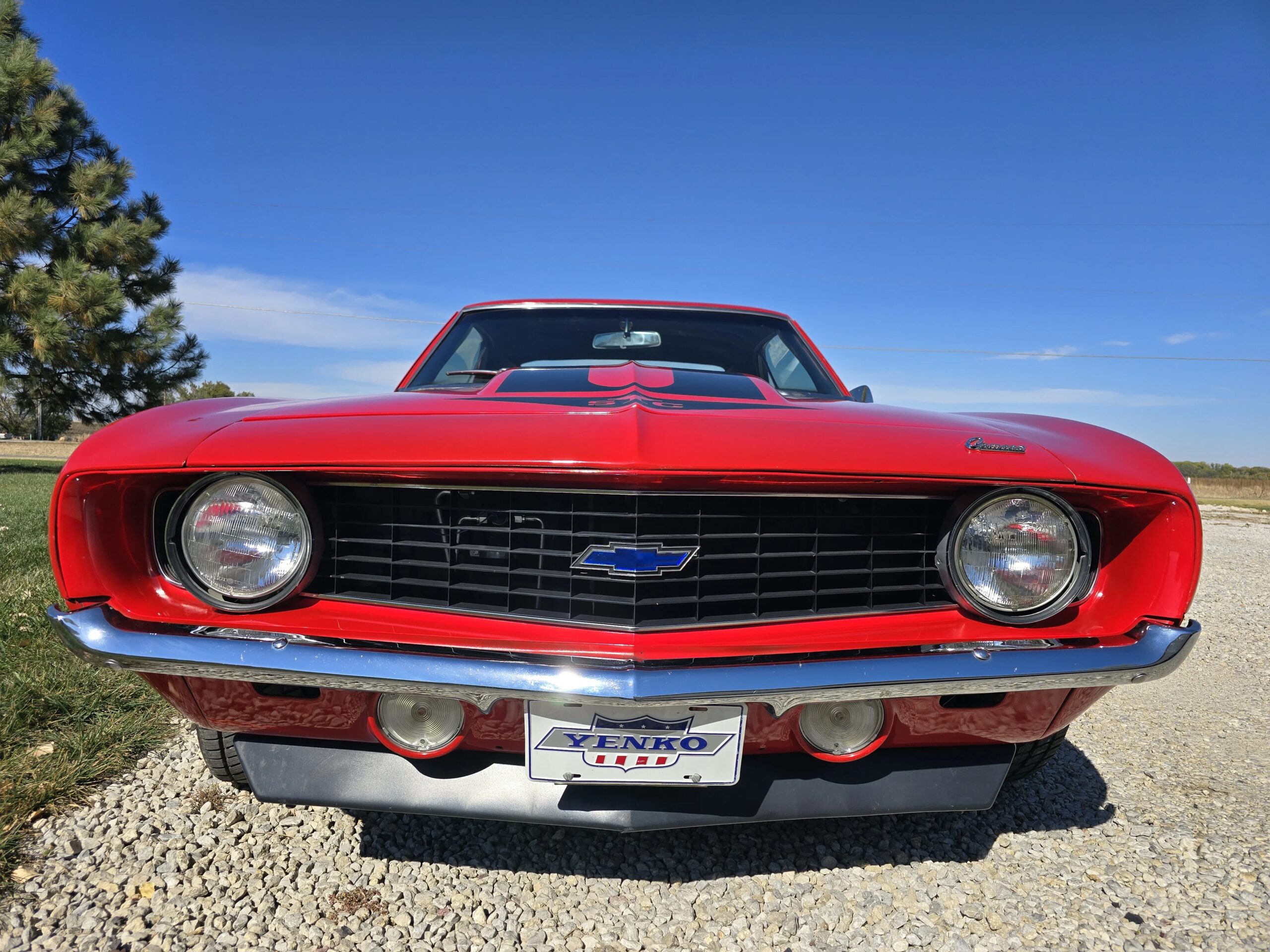 Chevrolet-Camaro-ss-yenko-clone-1969-Red-Black-2