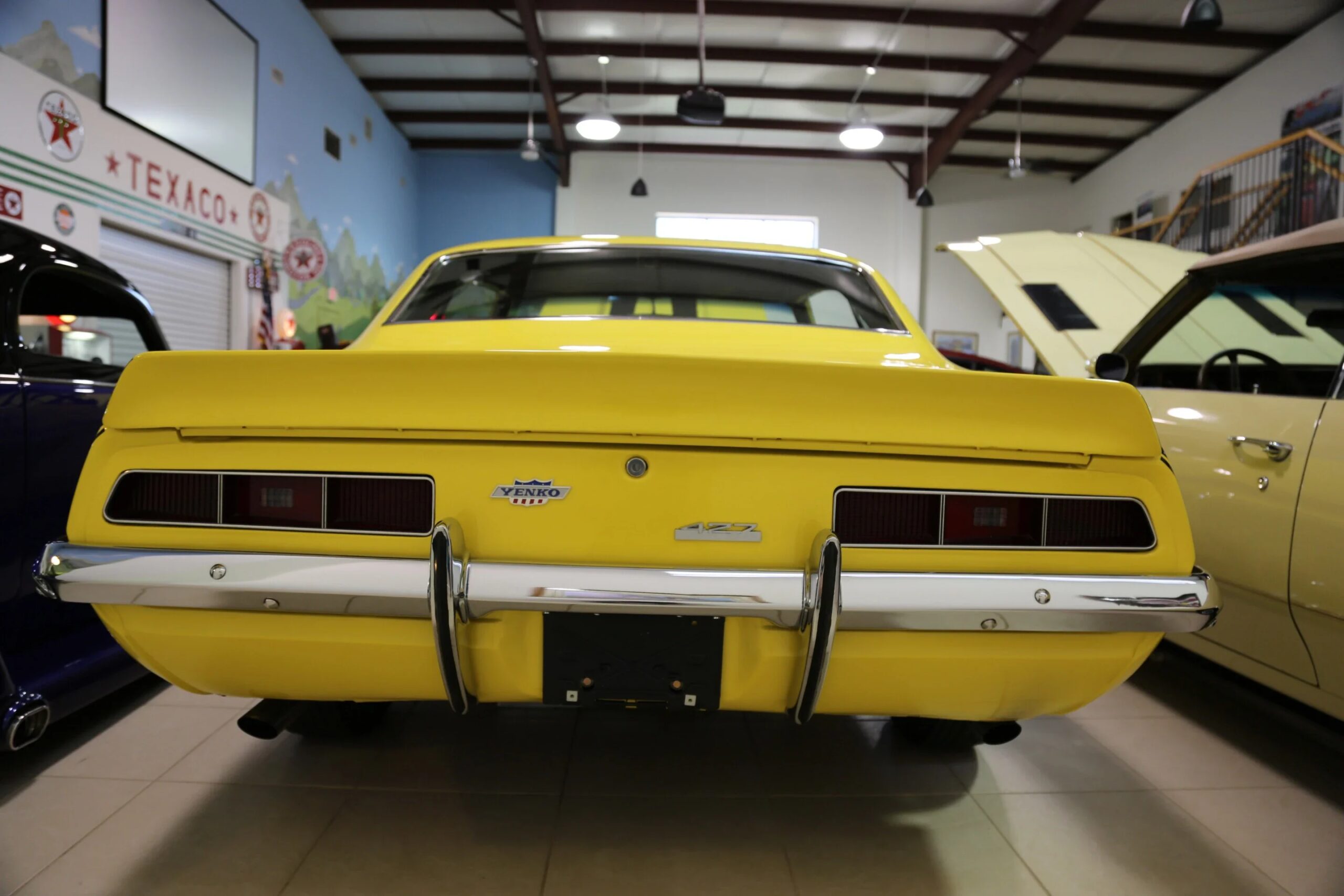 Chevrolet-Camaro-ss-yenko-clone-1969-Yellow-Black-4