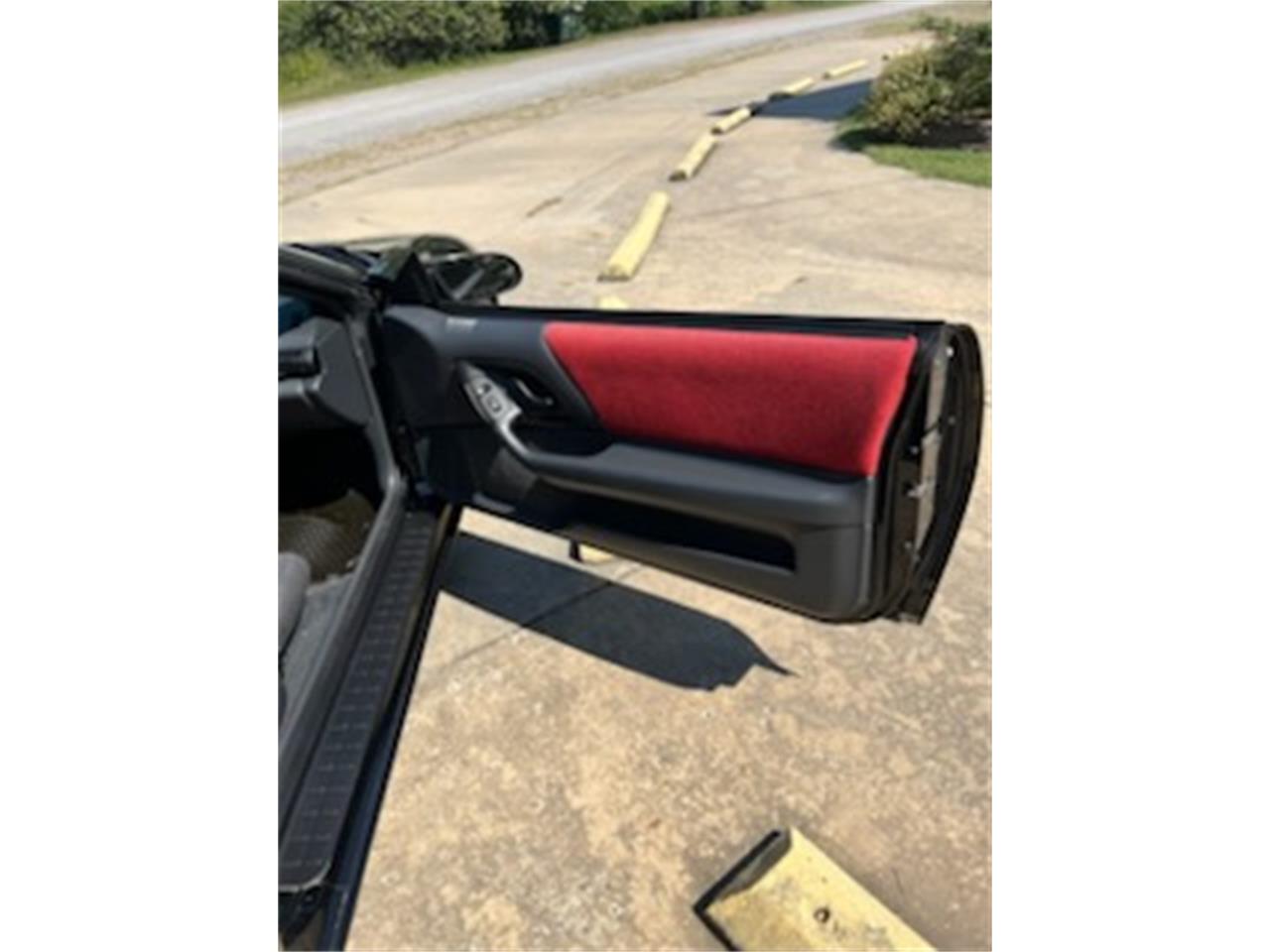 Chevrolet-Camaro-z28-1994-Black-Black-and-red-2